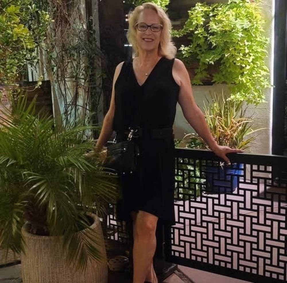 Meet your Posher, Kara